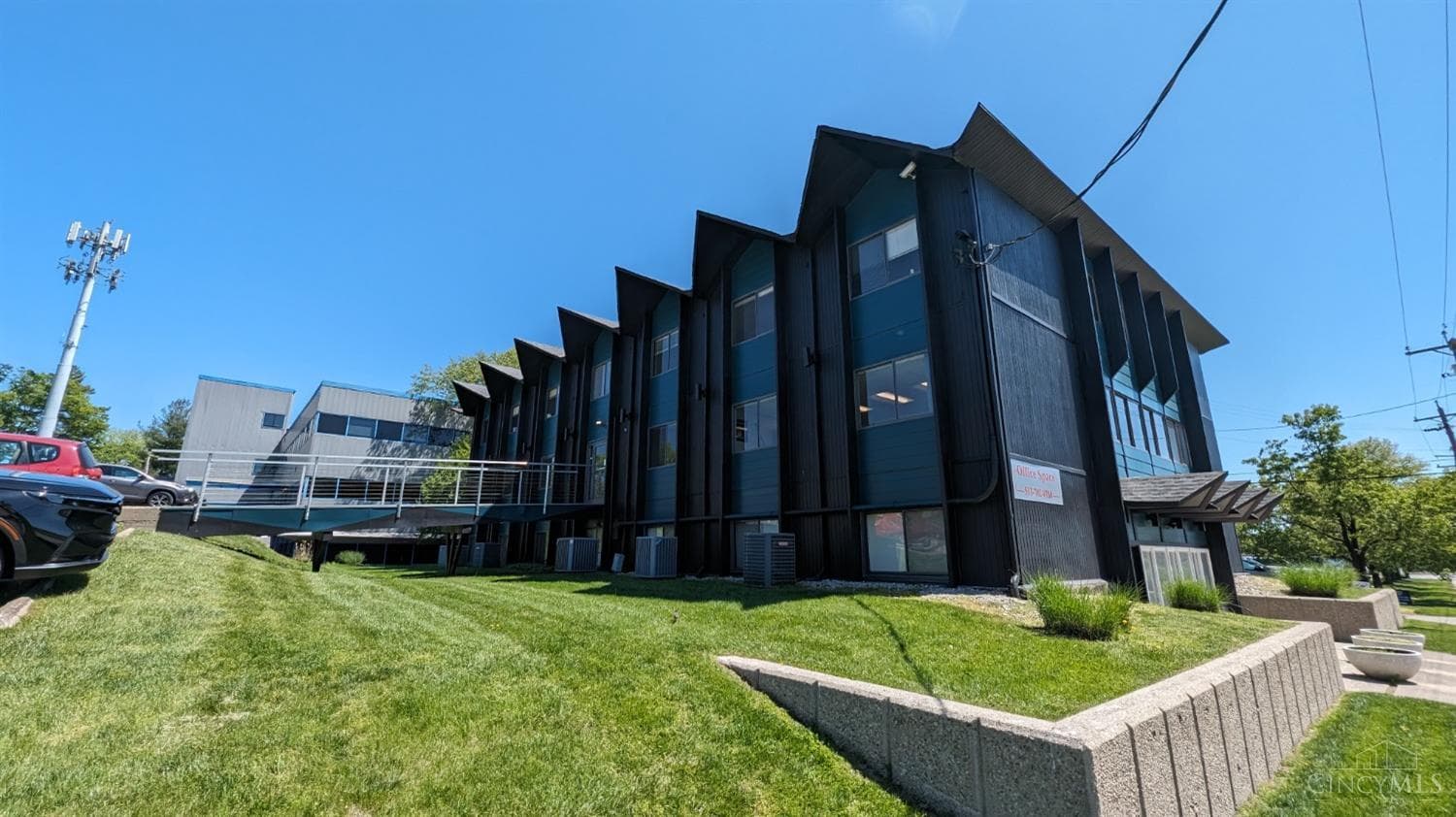 4242 Airport Road, Cincinnati