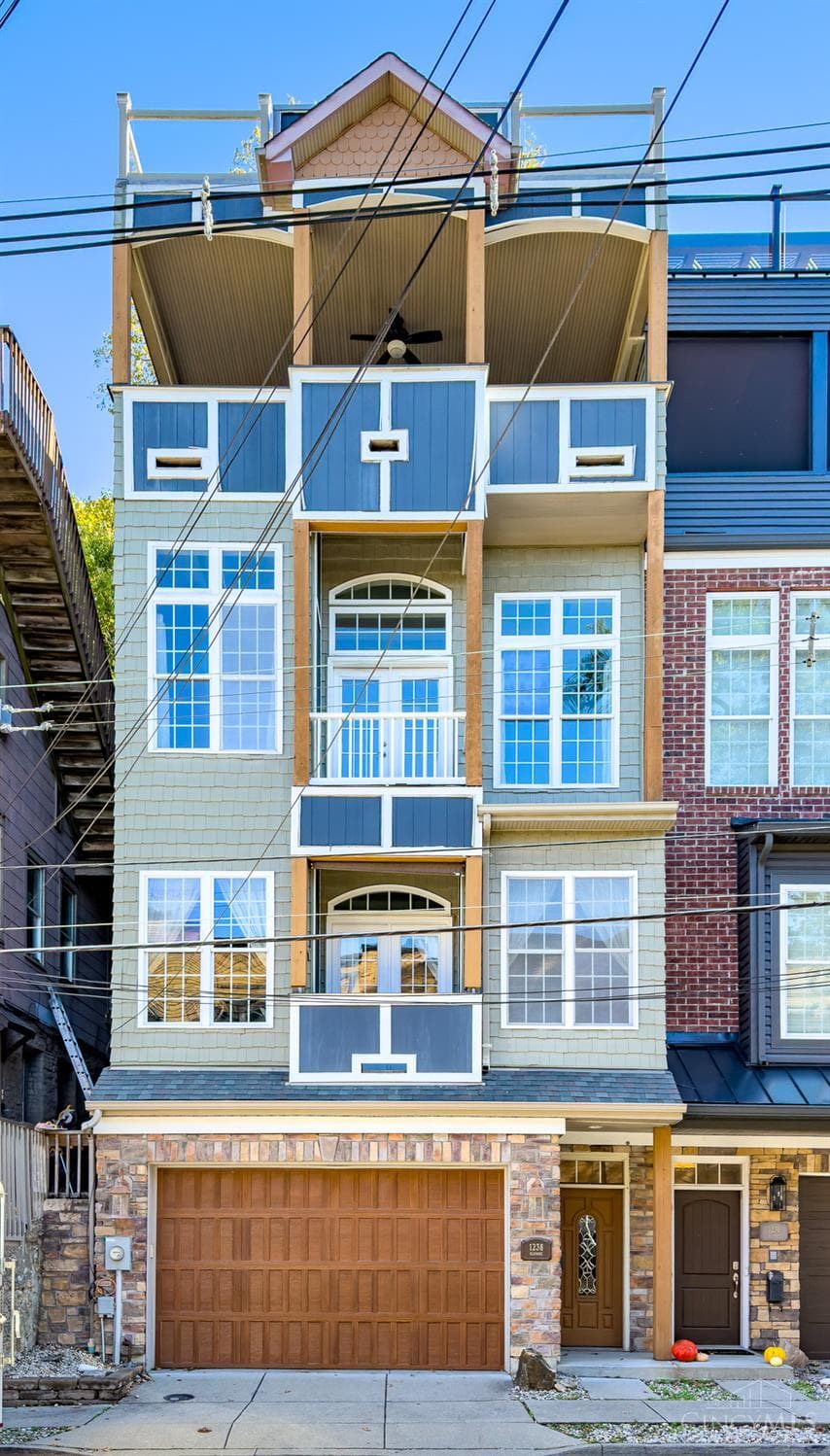 1238 Elsinore Avenue, Cincinnati