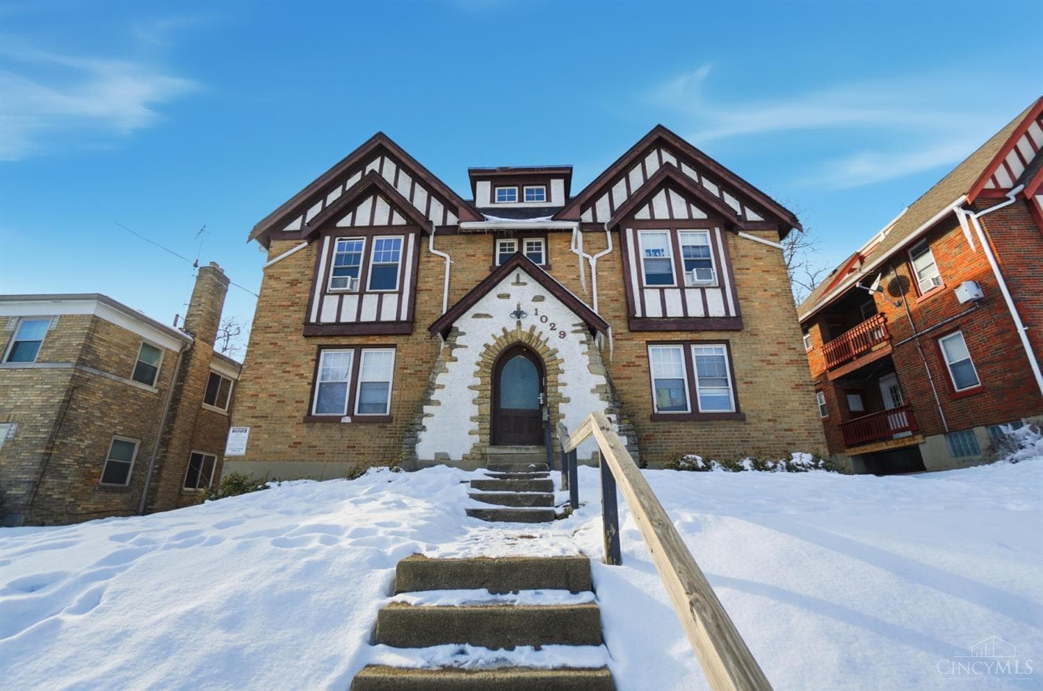 1029 Dana Avenue, Cincinnati