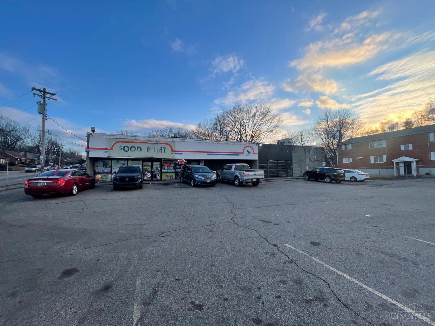 1207 Galbraith Road, Cincinnati