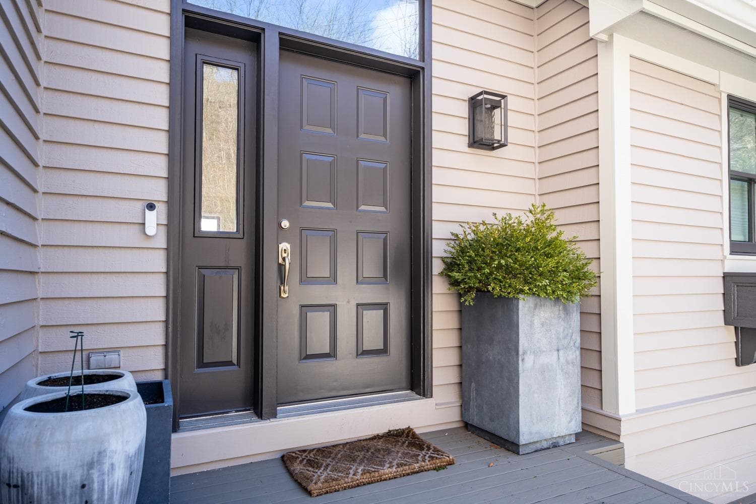 987 Hill Street, Cincinnati