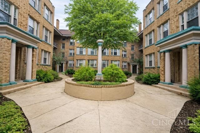 3896 Reading Road, Cincinnati