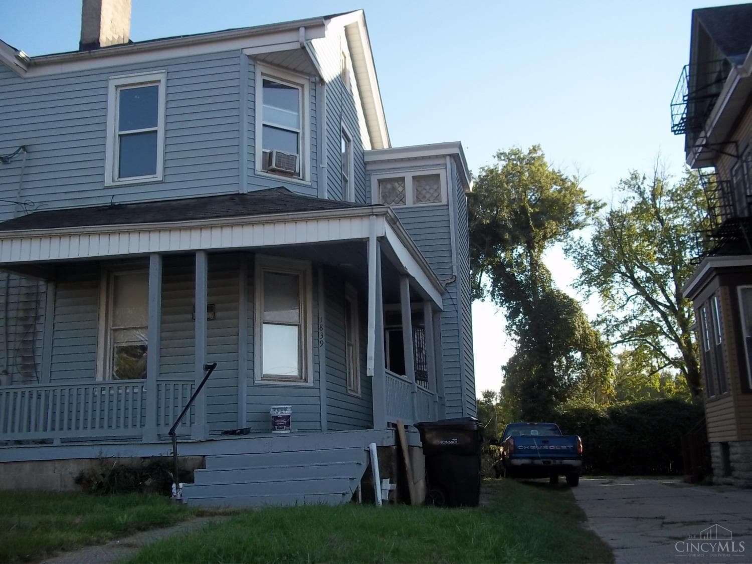 1839 Hewitt Avenue