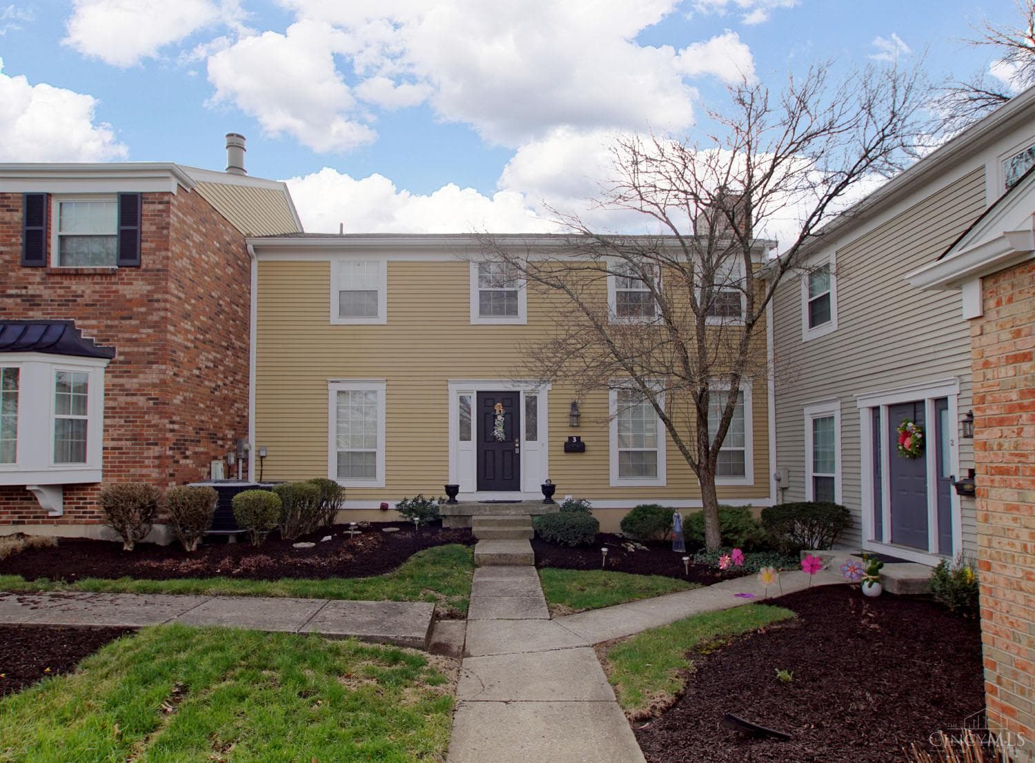 3 Applewood Court