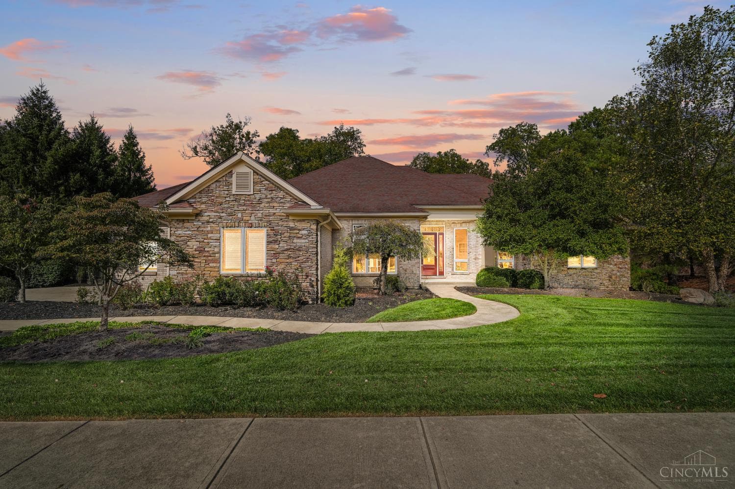970 River Forest Drive