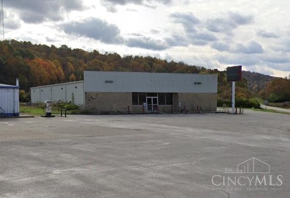 2758 State Route 41