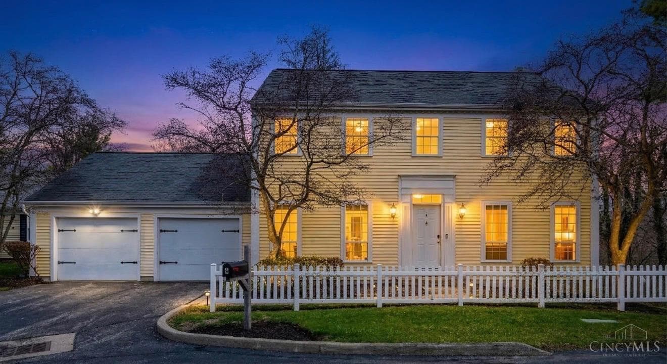 4 Old Duxbury Court
