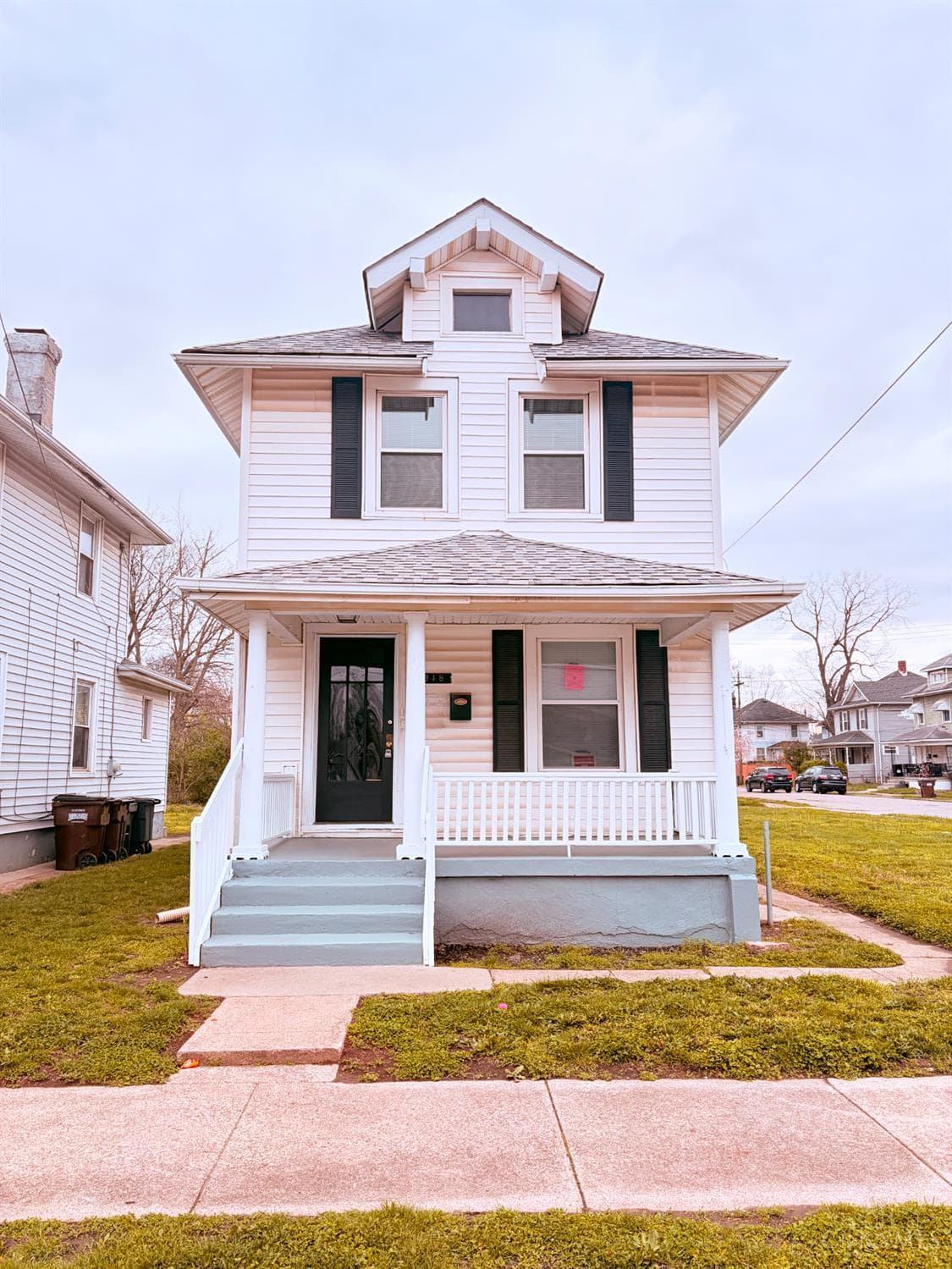 319 Crawford Street