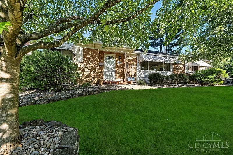 6955 Carroll Avenue, Sycamore Twp