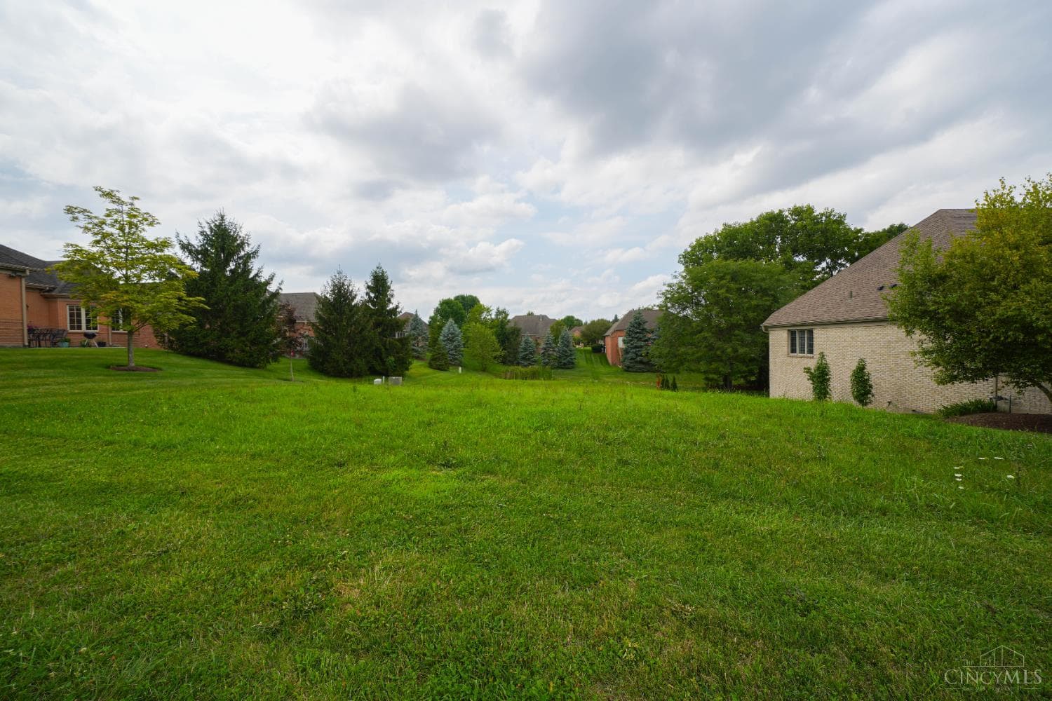 6867 Rose Glen Drive