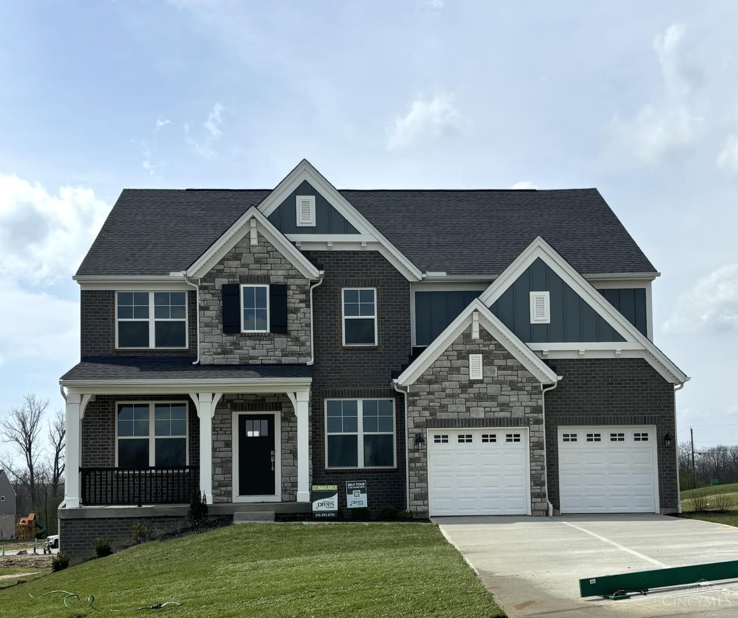 743 Tollhouse Boulevard