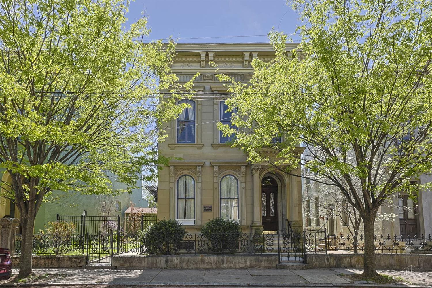 837 Dayton Street, Cincinnati