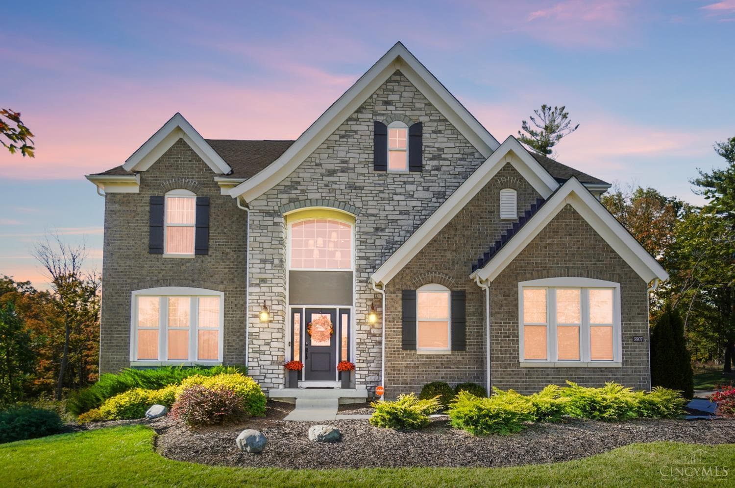 9907 Kensington Lane, Deerfield Twp.