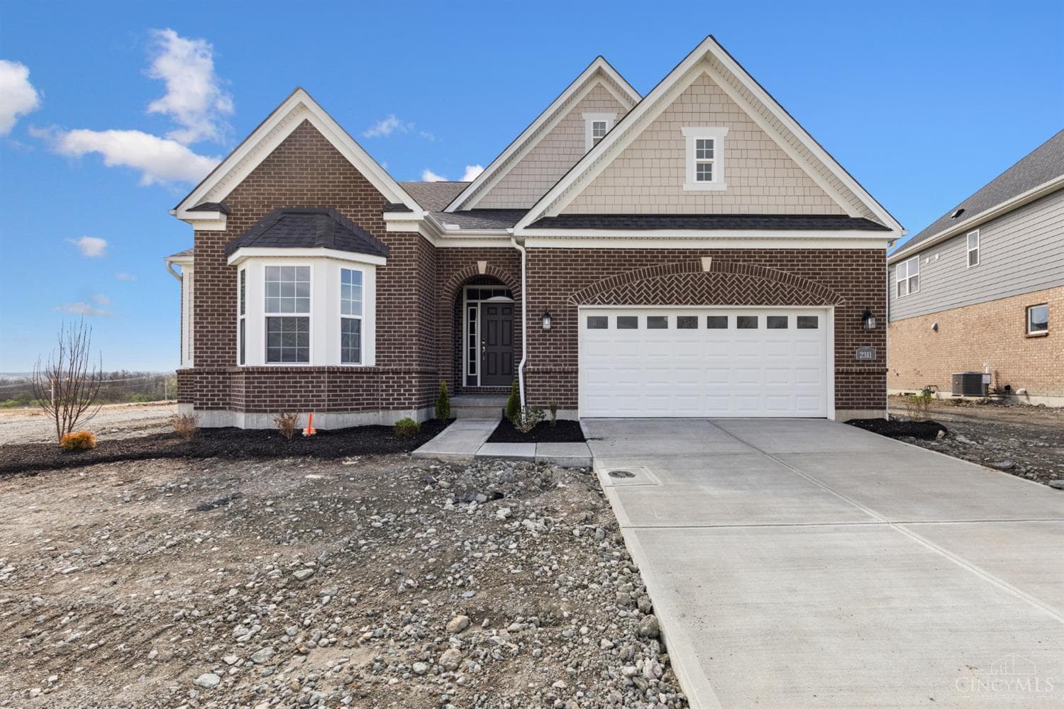 2311 Trail View
