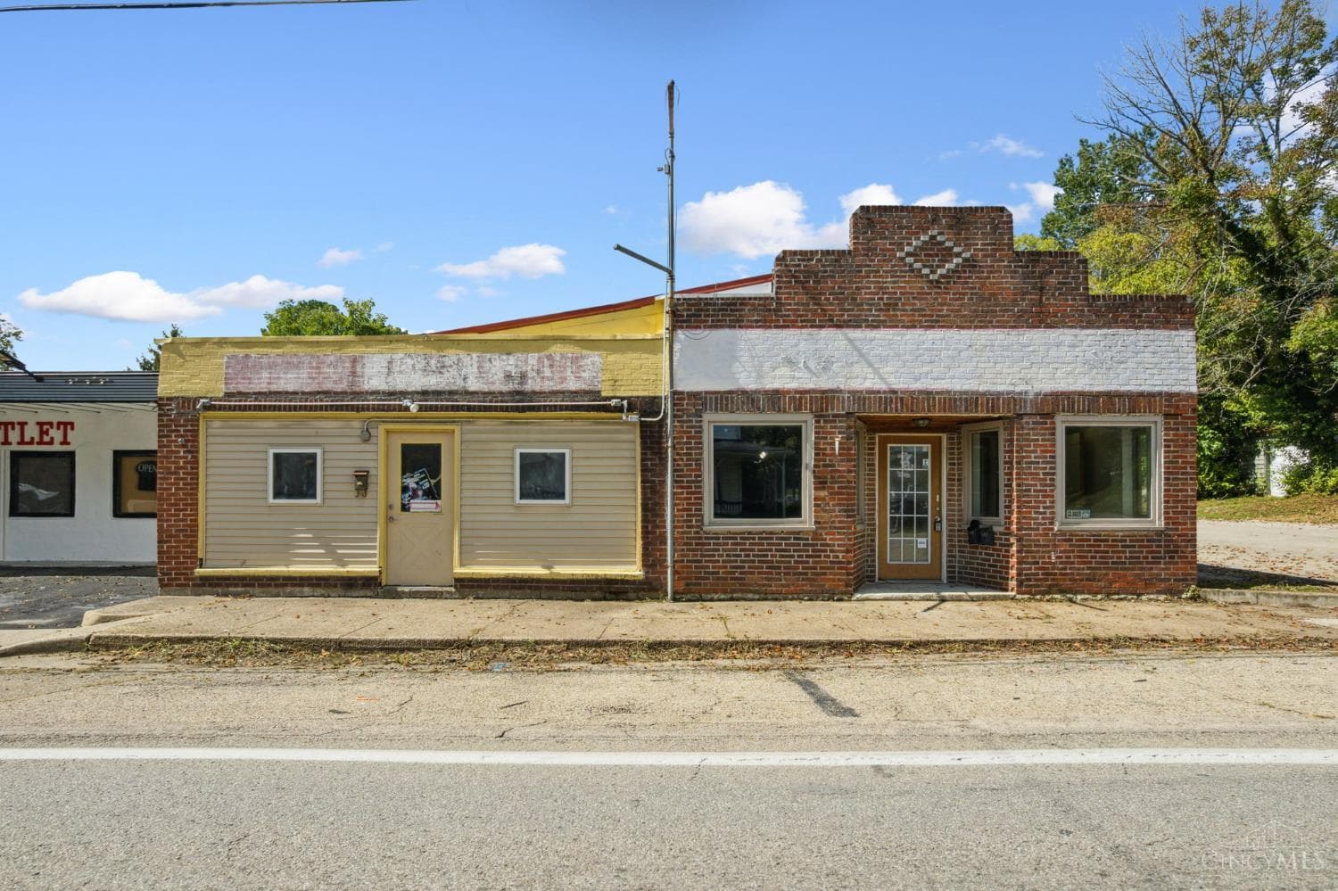 201 Main Street