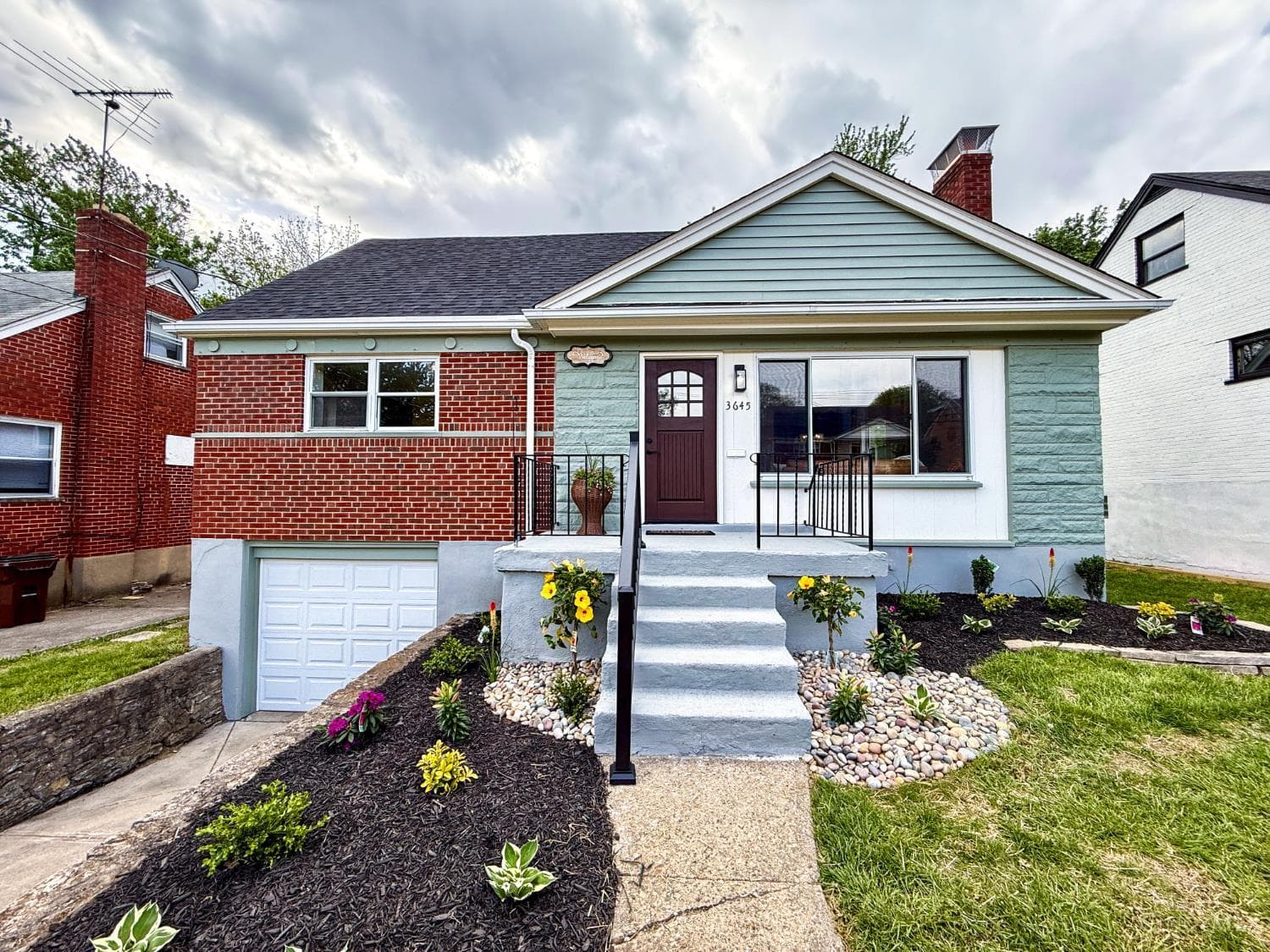 3645 Edgebrook Drive