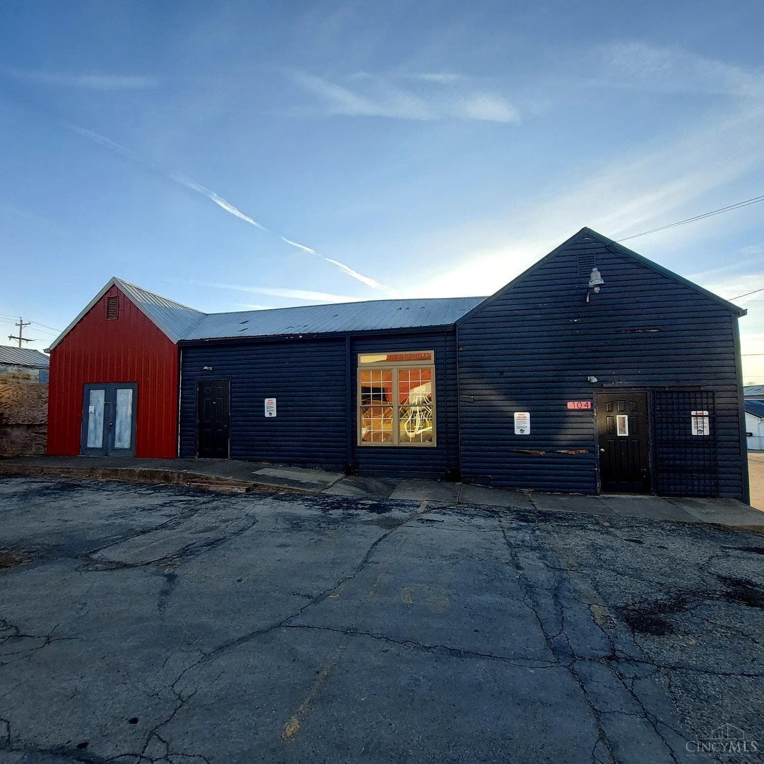 104 Main St