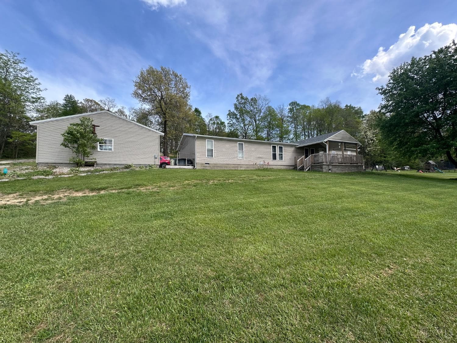 1000 Locust Road