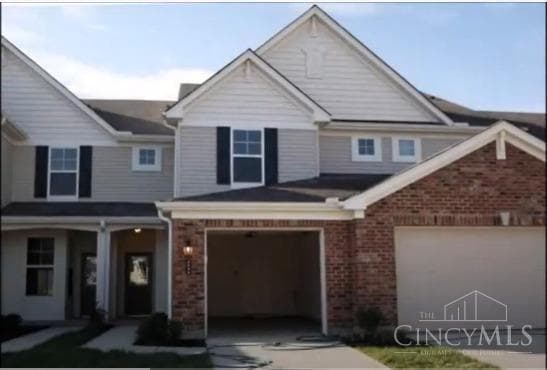 2099 Commons Circle