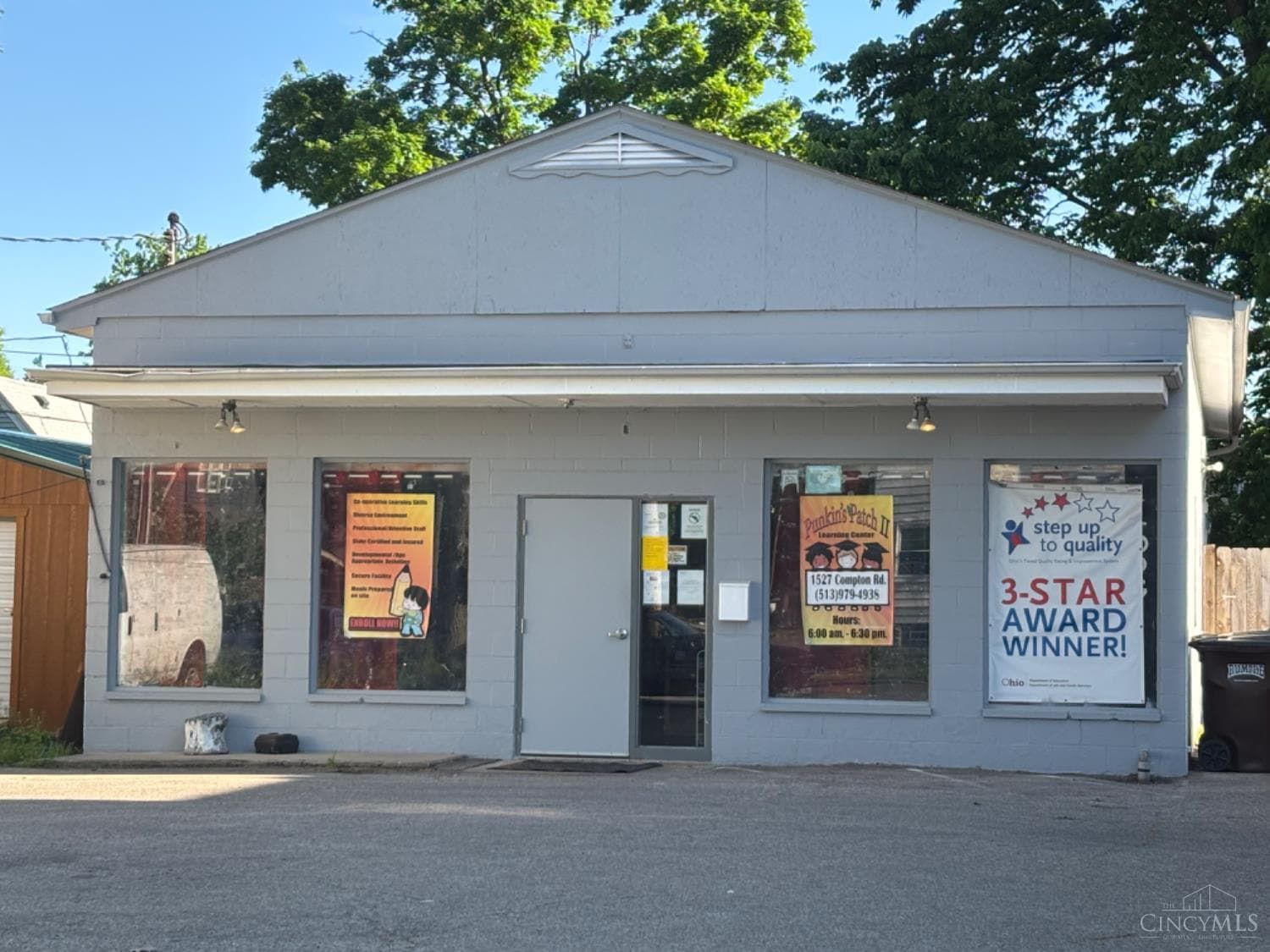 1527 Compton Road