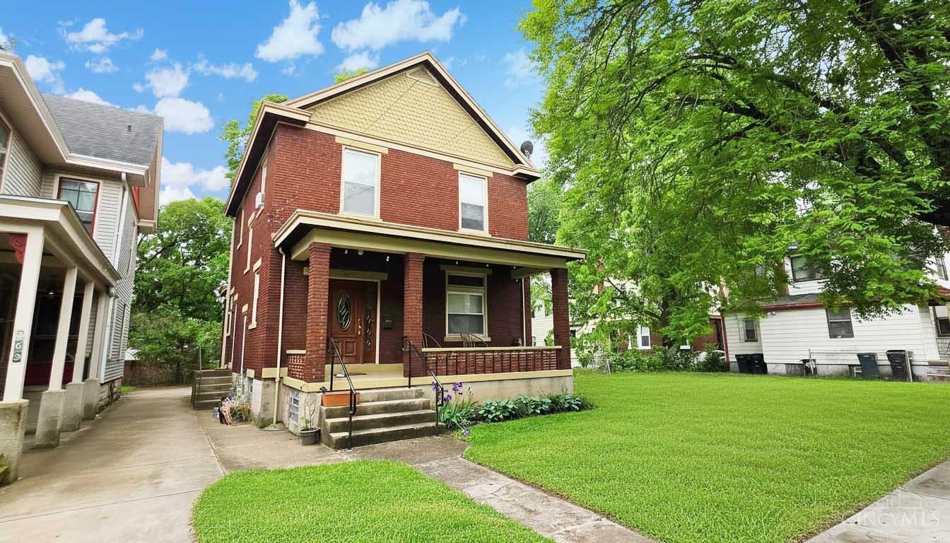 765 McMakin Avenue