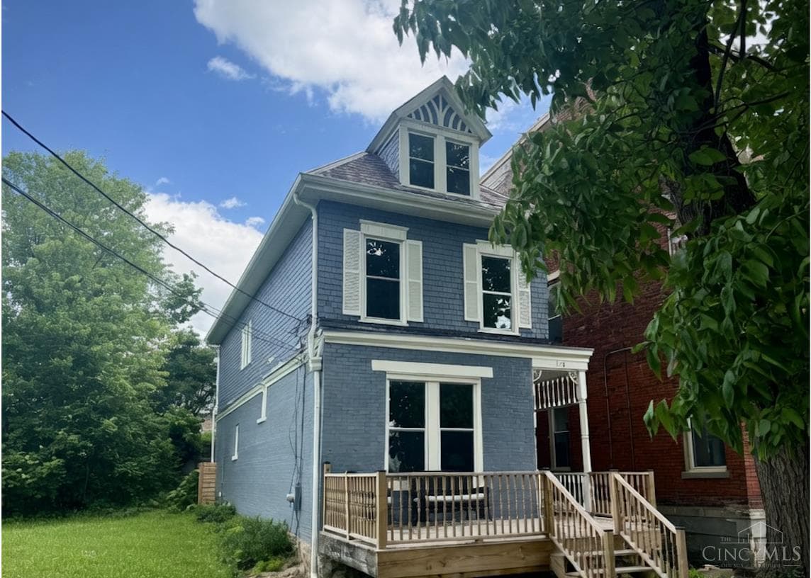 136 Dorchester Avenue, Cincinnati