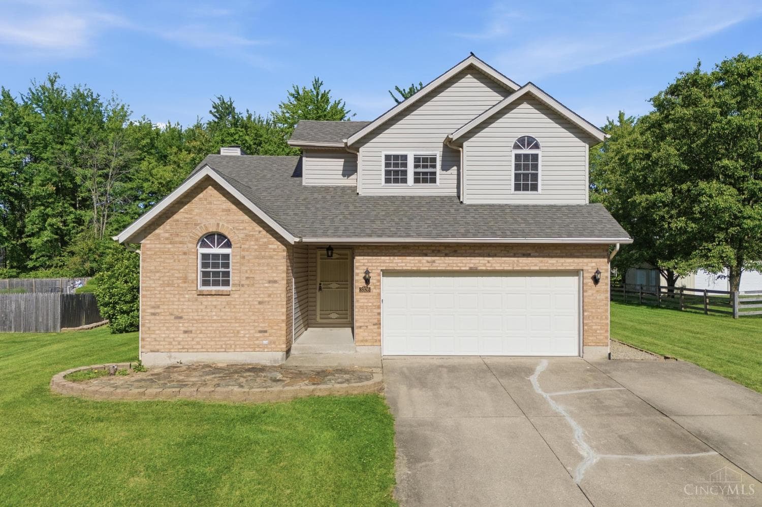 3326 Meadow Green Court