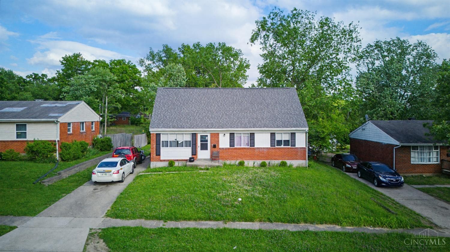 10920 Crystalhill Court