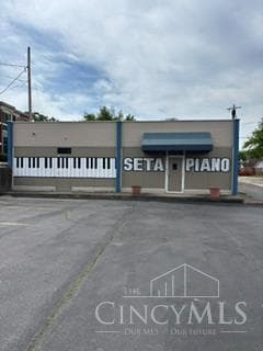 6800 Montgomery Road