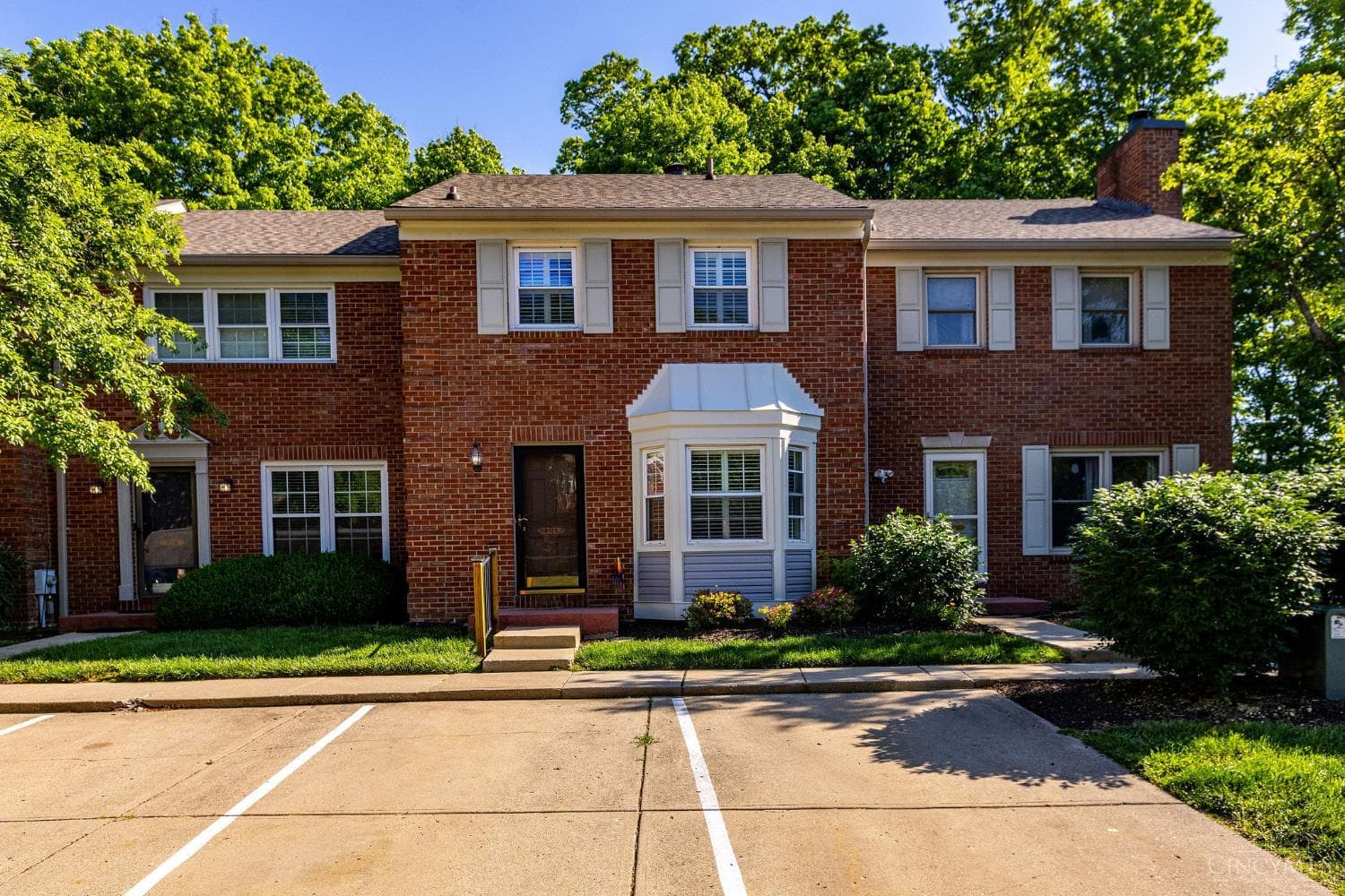 9120 dominion Circle