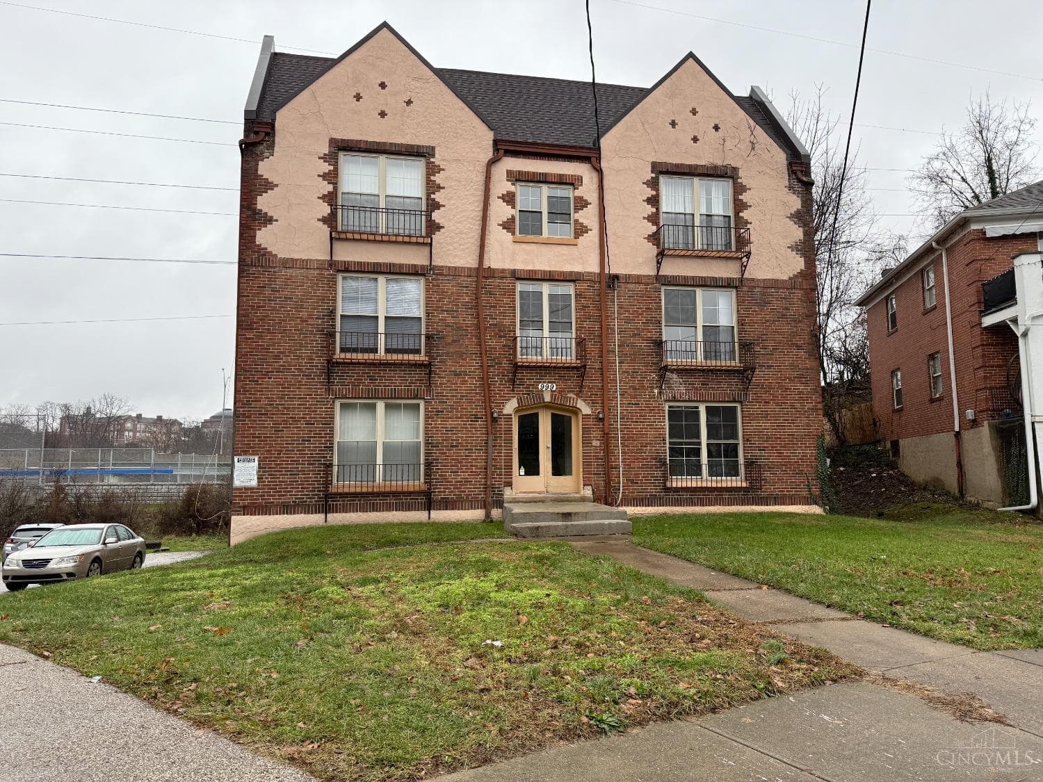 999 Cleveland Avenue, Cincinnati
