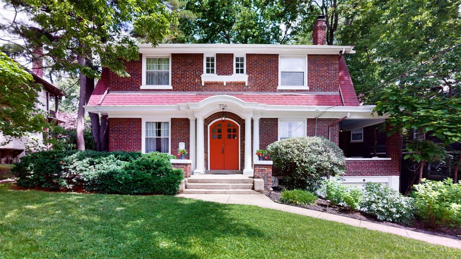 756 Clinton Springs Avenue, Cincinnati