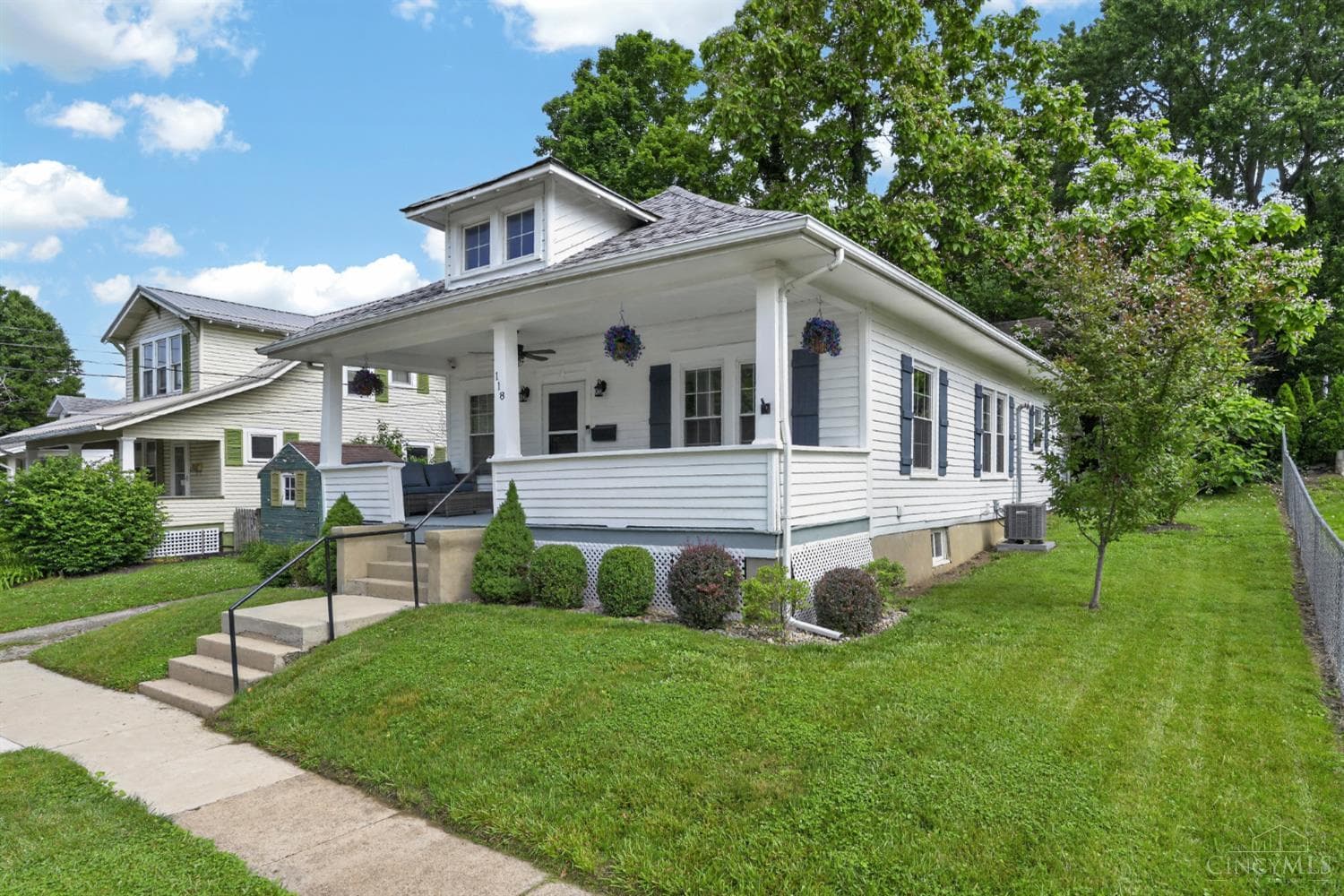 118 Pleasant Street