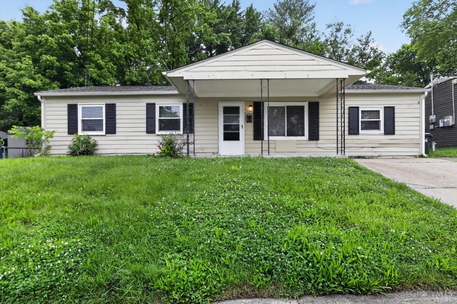 3180 Niagara Street