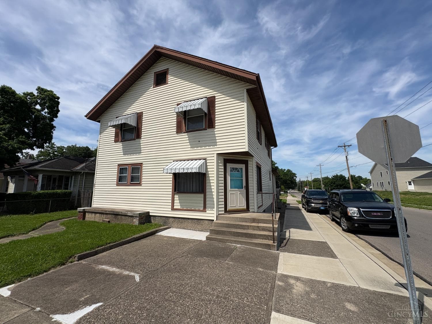 E Street