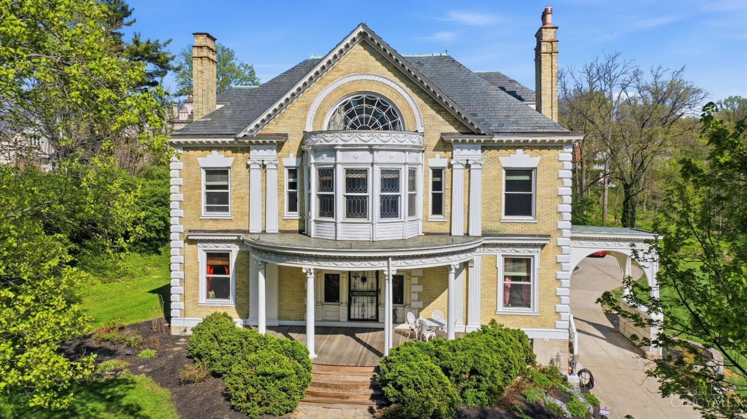 3892 Clifton Avenue, Cincinnati