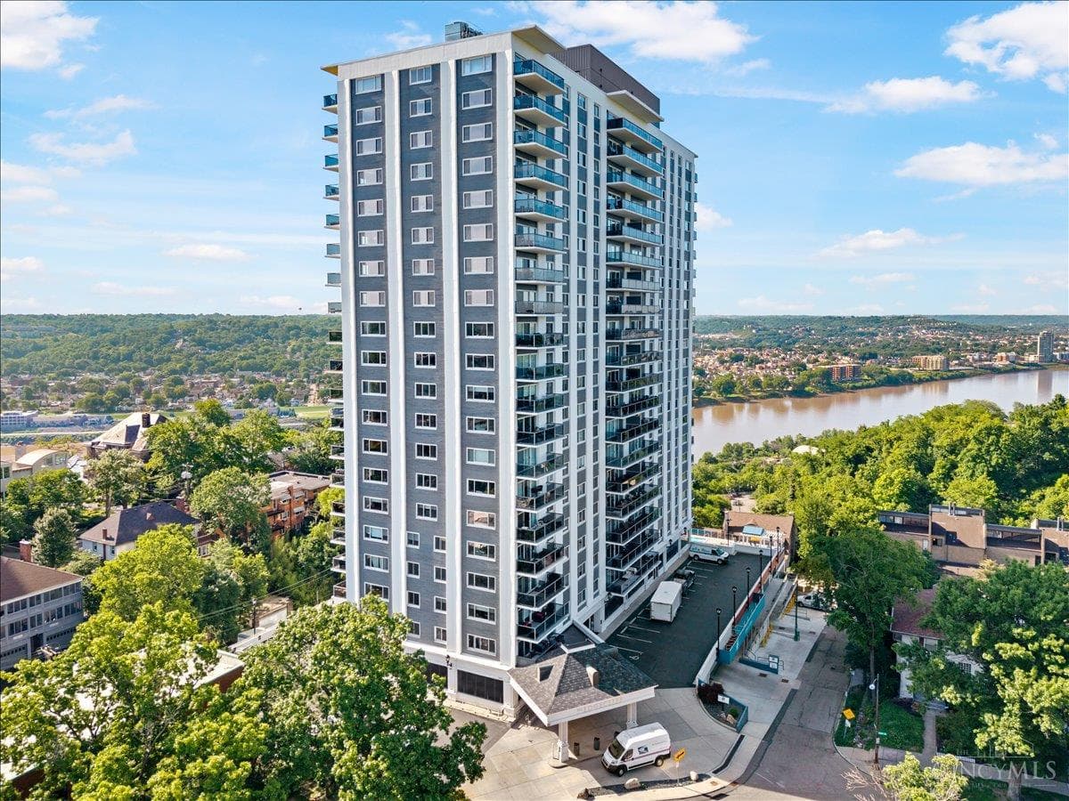 2200 Victory Parkway, Cincinnati