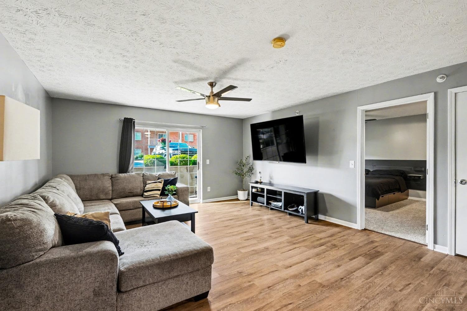 3318 Emerald Lakes Drive