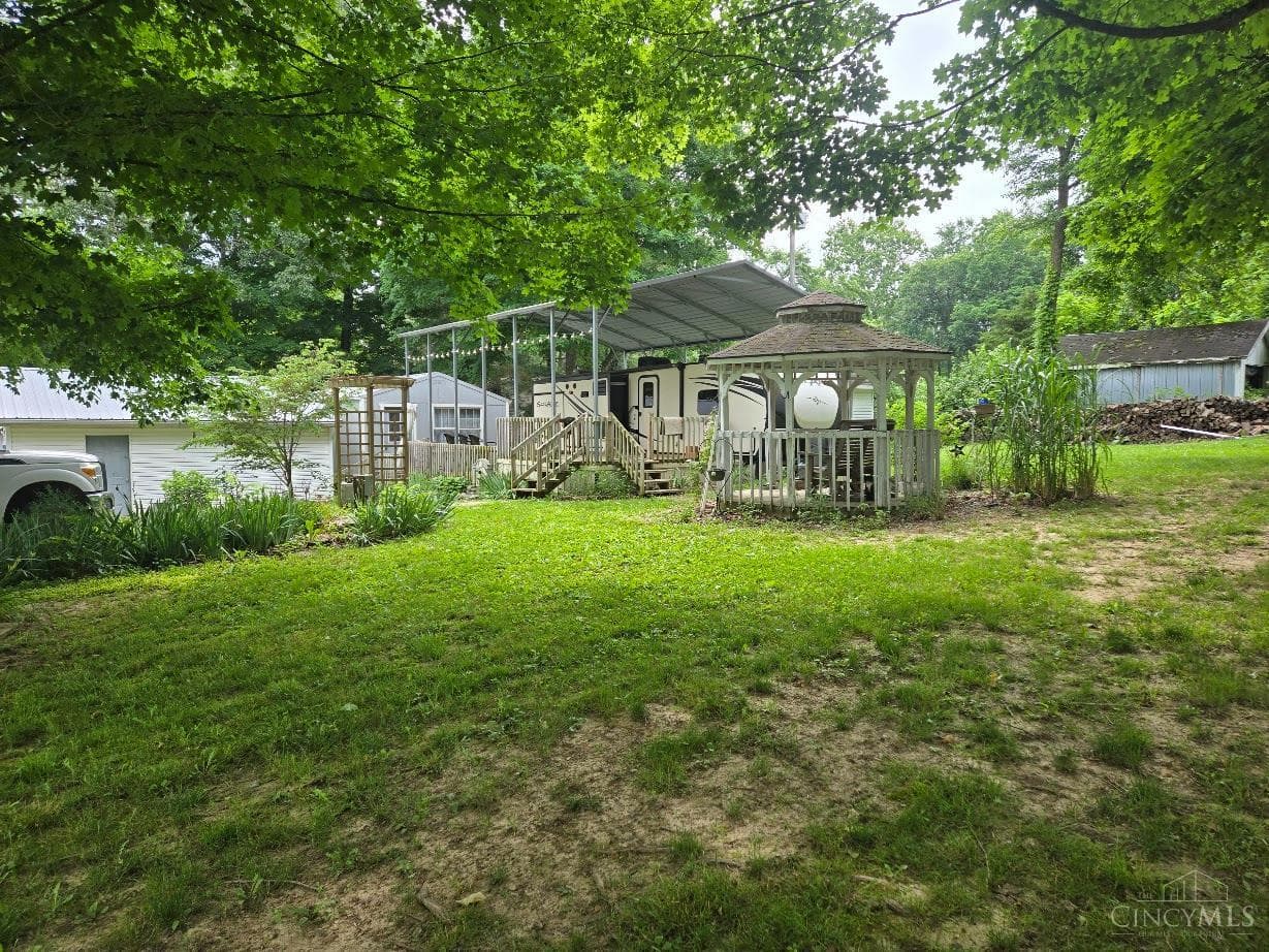 7052 Highland Trail