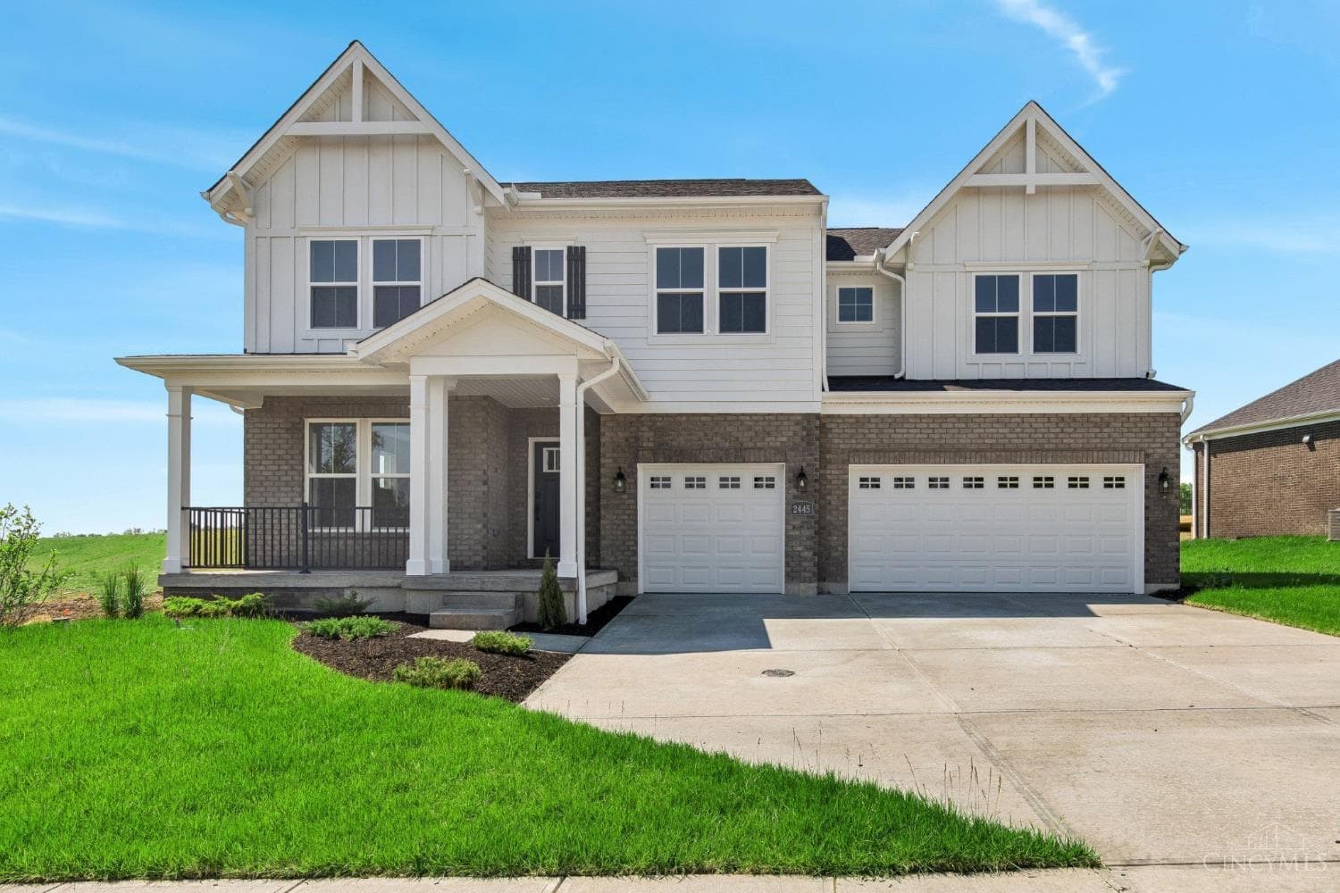 2445 Trail View