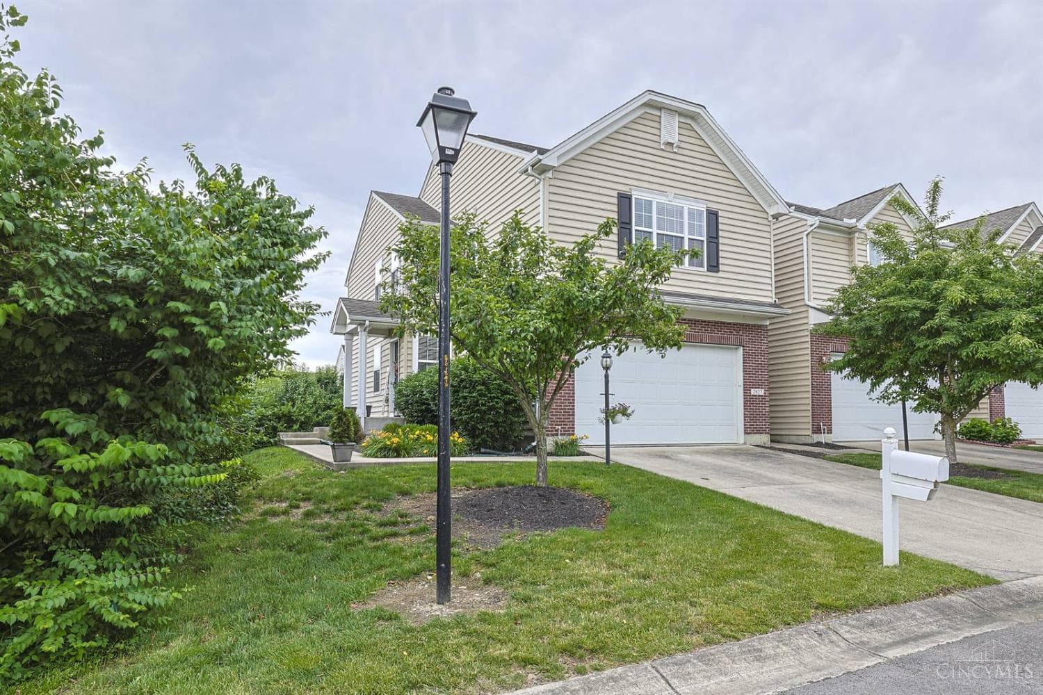 2827 Wexford Way
