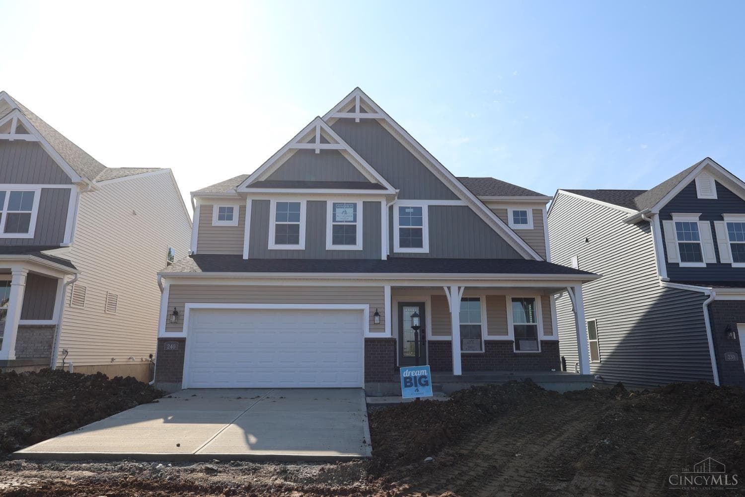 240 Tilly View