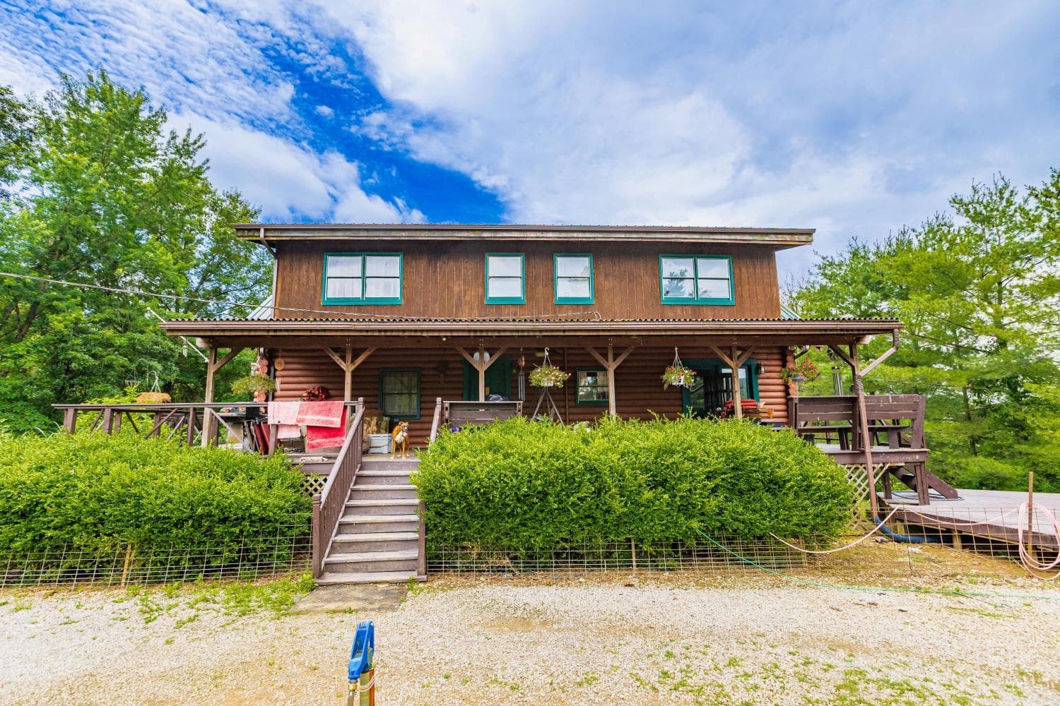 1237 Black Hollow Road