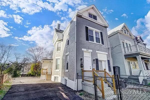 4507 Hamilton Avenue, Cincinnati