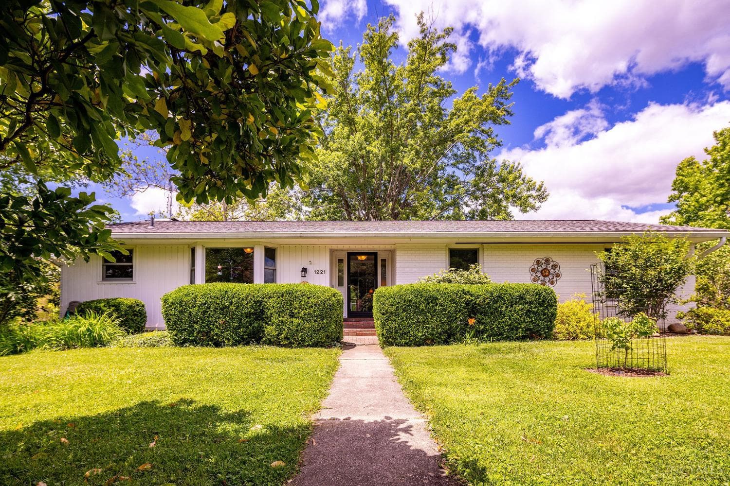 1221 Tollgate Drive