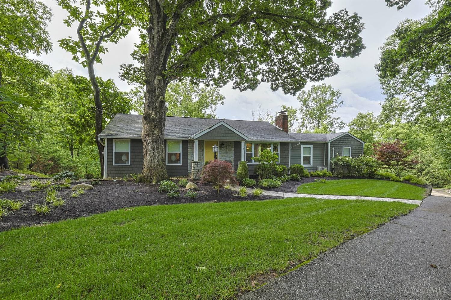211 Hilltop Lane