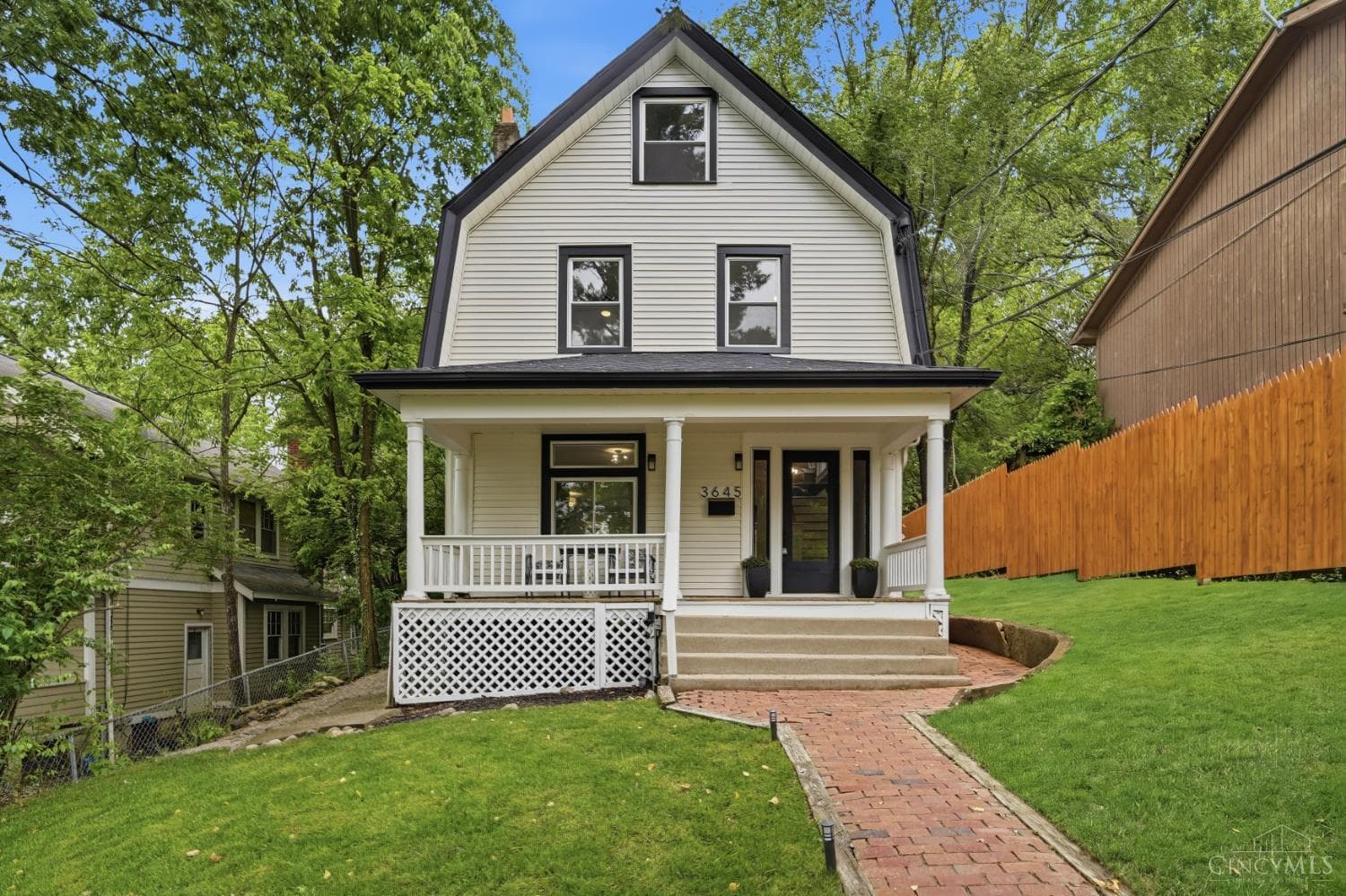 3645 Russell Avenue, Cincinnati