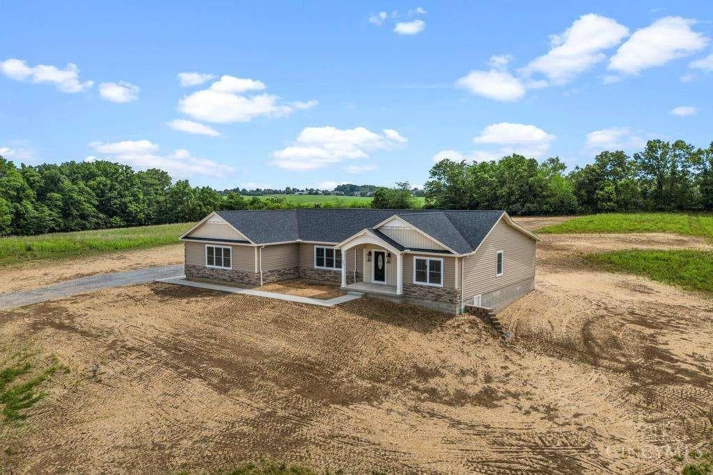 1243 Hunters Glen Drive