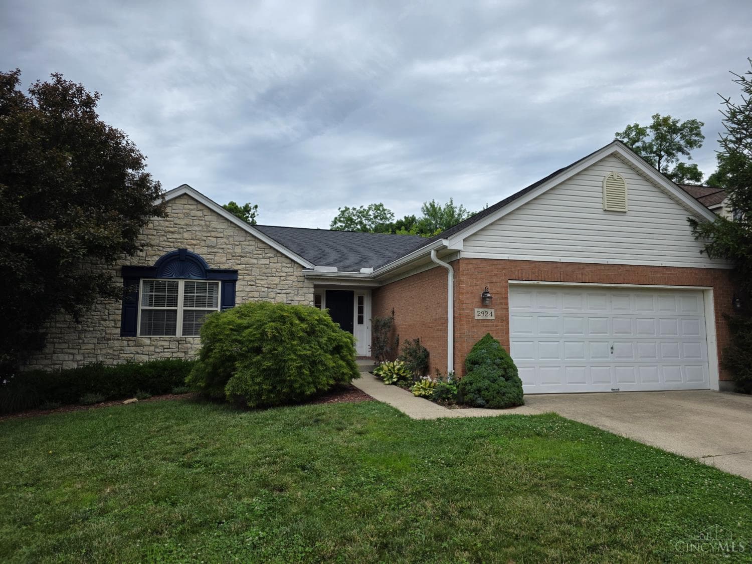 2924 Parkwalk Drive