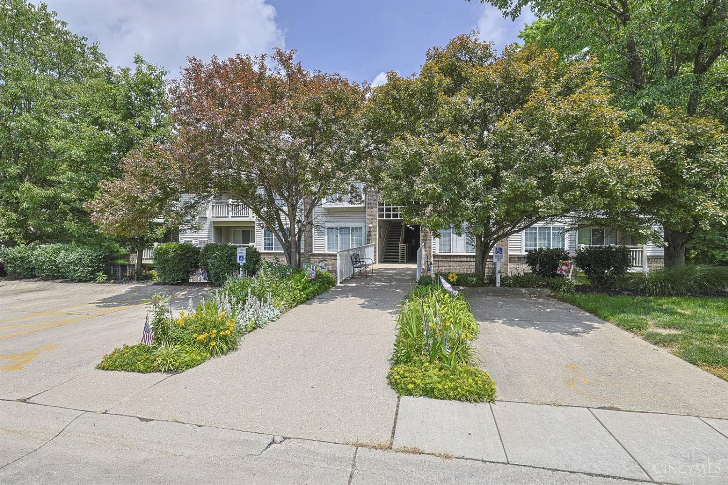 9800 Regatta Drive